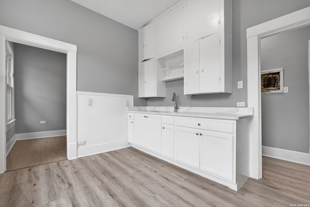 427 & 431 Dunning, San Antonio, TX 78210