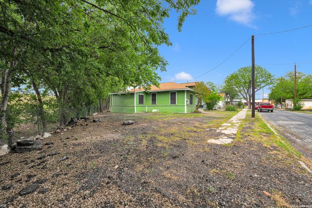 427 & 431 Dunning, San Antonio, TX 78210