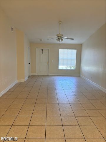 1713 SW 33rd TER, Cape Coral, FL 33914