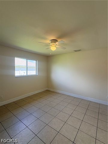 1713 SW 33rd TER, Cape Coral, FL 33914