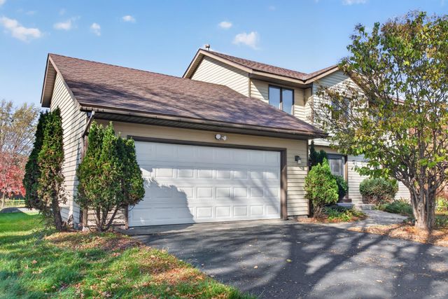 1896 Catalina Drive, Woodbury, MN 55125