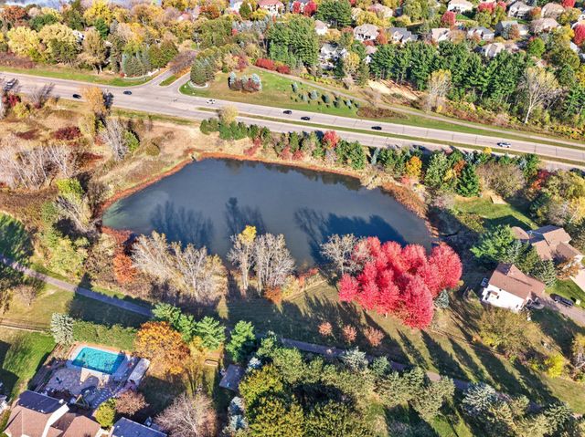 1896 Catalina Drive, Woodbury, MN 55125