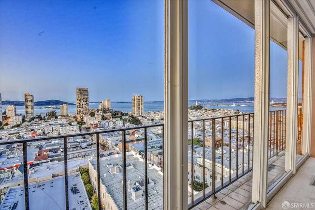 1333 Jones Street 1206, San Francisco, CA 94109