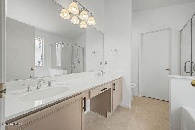 4626 E CHARLESTON Avenue, Phoenix, AZ 85032