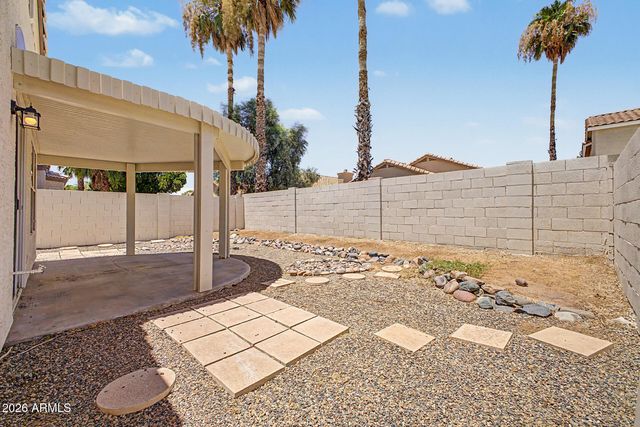 4626 E CHARLESTON Avenue, Phoenix, AZ 85032