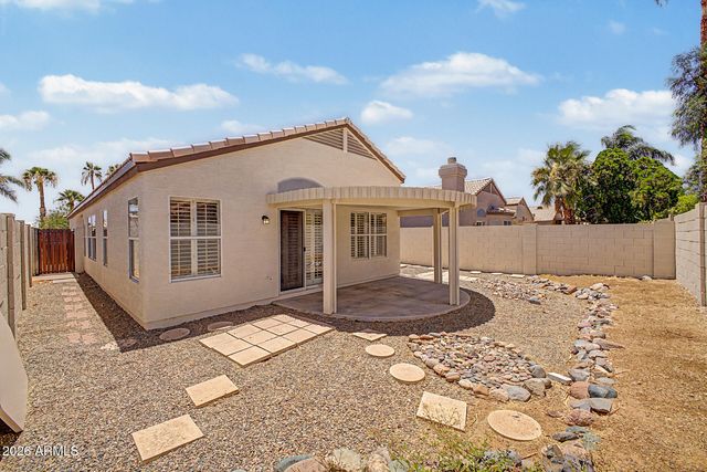4626 E CHARLESTON Avenue, Phoenix, AZ 85032