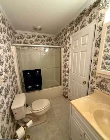 93 Rue Beauregard, Lavonia, GA 30553