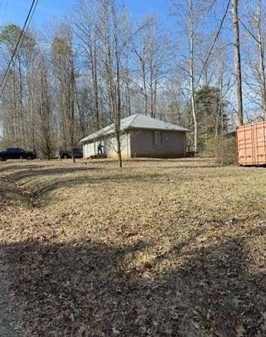 93 Rue Beauregard, Lavonia, GA 30553