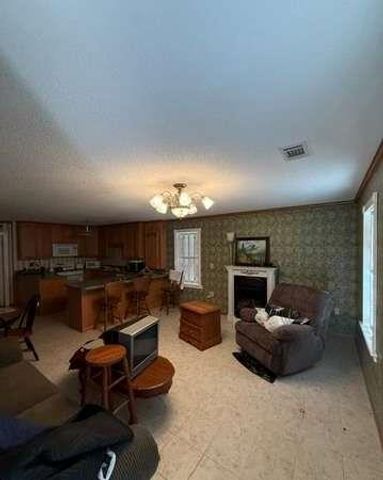 93 Rue Beauregard, Lavonia, GA 30553
