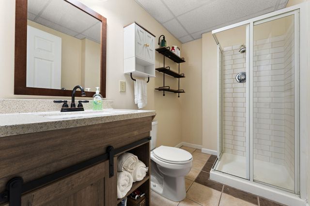 502 Killarney Lane, Valparaiso, IN 46385