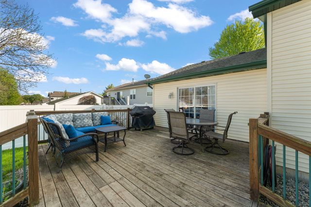 502 Killarney Lane, Valparaiso, IN 46385