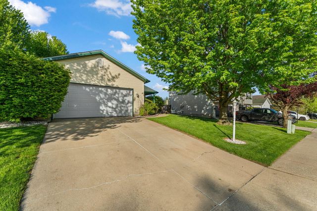 502 Killarney Lane, Valparaiso, IN 46385