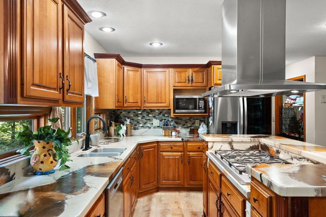 5405 N Campbell, La Porte, IN 46350