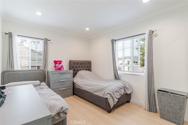 12300 Stagg, North Hollywood, CA 91605