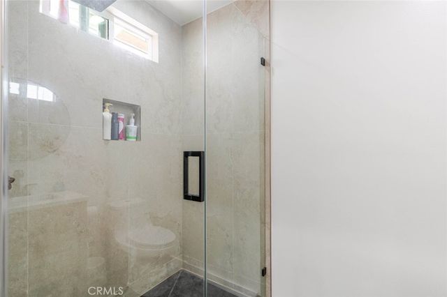 12300 Stagg, North Hollywood, CA 91605