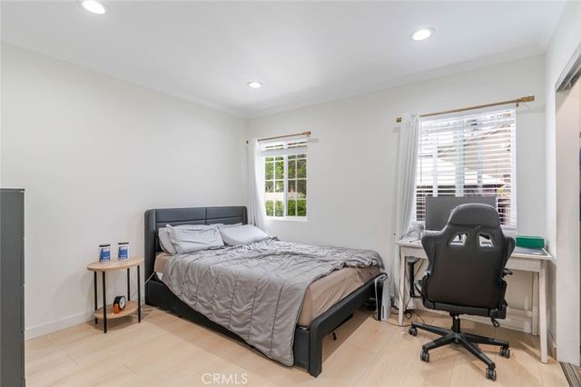 12300 Stagg, North Hollywood, CA 91605