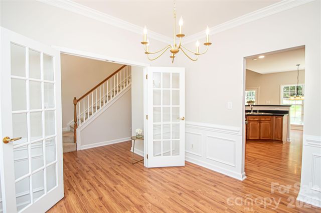 1621 Mountain Ashe Court, Matthews, NC 28105