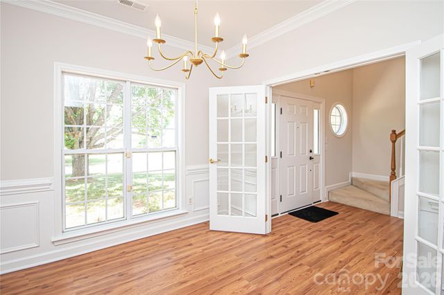 1621 Mountain Ashe Court, Matthews, NC 28105