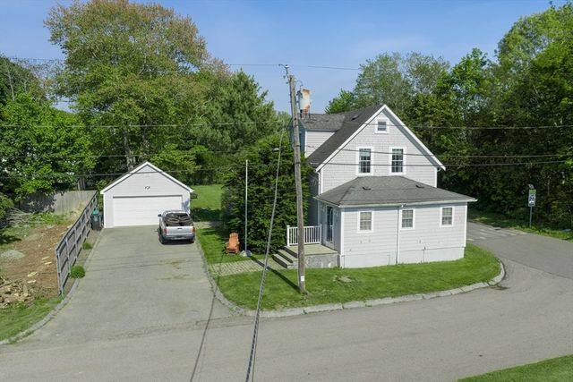32 Mohill Ave, Swansea, MA 02777