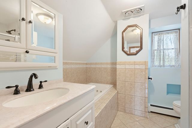 32 Mohill Ave, Swansea, MA 02777