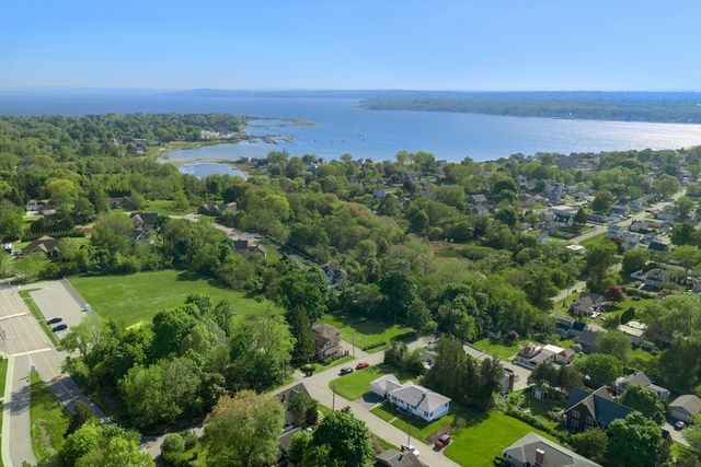 32 Mohill Ave, Swansea, MA 02777