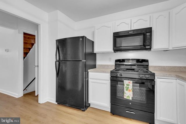490 WORTHINGTON RD, Millersville, MD 21108