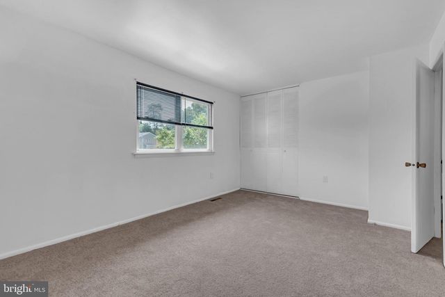 490 WORTHINGTON RD, Millersville, MD 21108