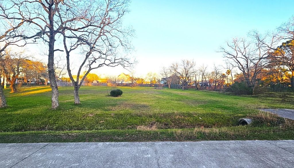 4131 Grand Boulevard, Dickinson, TX 77539