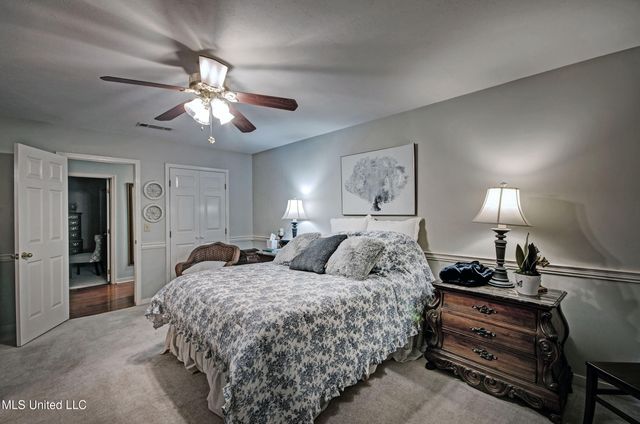 23 Club Oaks Circle, Pearl, MS 39208