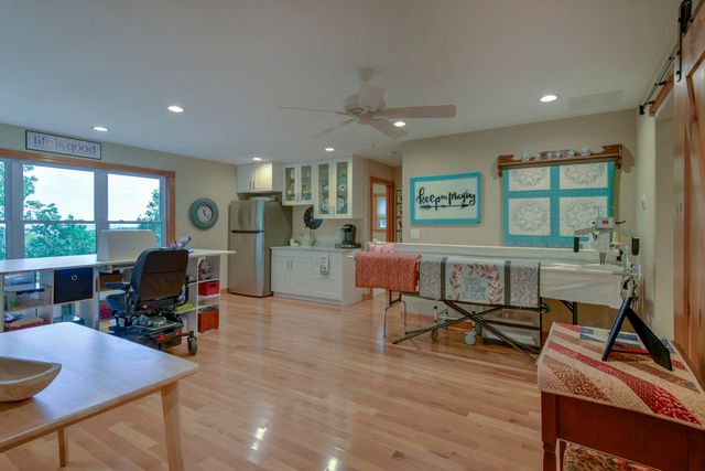 133 Dogwood Crest, Branson West, MO 65737