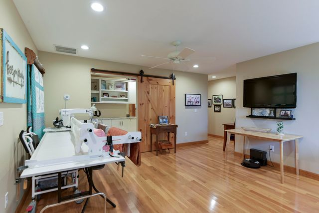 133 Dogwood Crest, Branson West, MO 65737