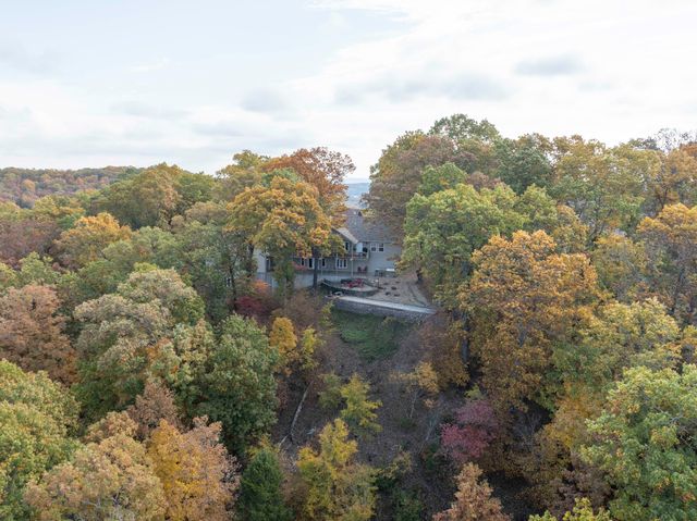 133 Dogwood Crest, Branson West, MO 65737