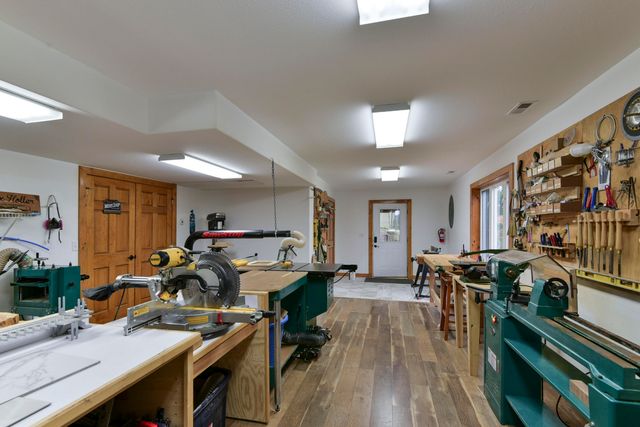 133 Dogwood Crest, Branson West, MO 65737