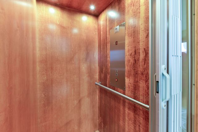 133 Dogwood Crest, Branson West, MO 65737