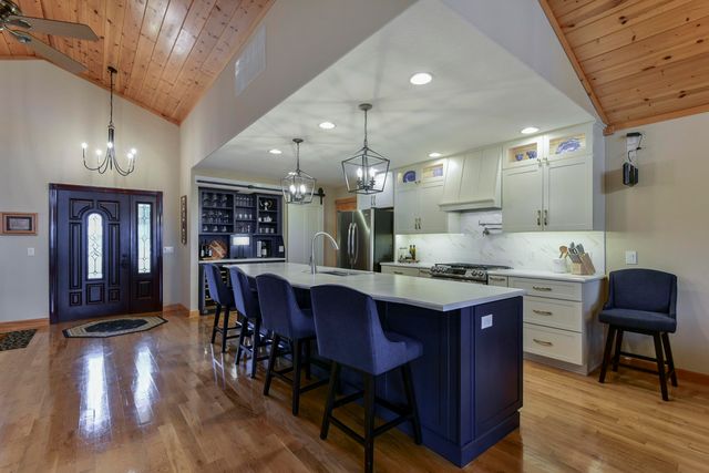 133 Dogwood Crest, Branson West, MO 65737