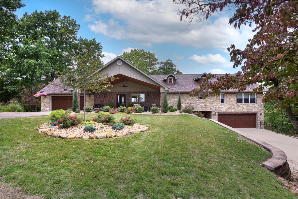 133 Dogwood Crest, Branson West, MO 65737