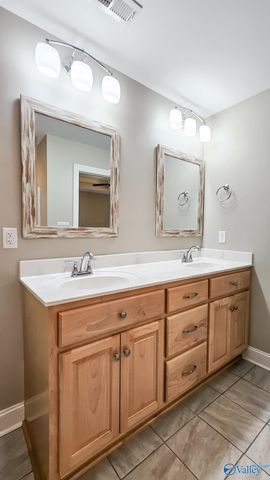 19105 Racheals Loop, Athens, AL 35611