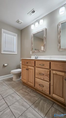 19105 Racheals Loop, Athens, AL 35611