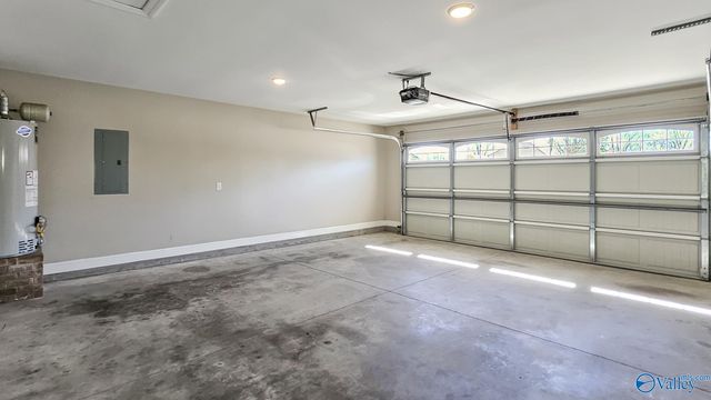 19105 Racheals Loop, Athens, AL 35611