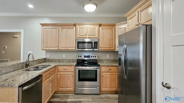 19105 Racheals Loop, Athens, AL 35611