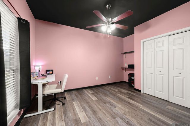 23883 Springhill Dr, Denham Springs, LA 70726