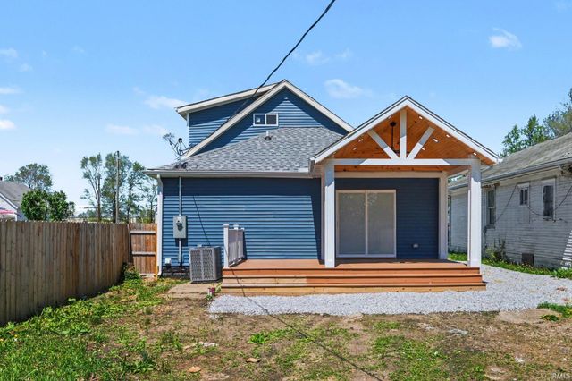 1410 W Indiana Avenue, South Bend, IN 46613