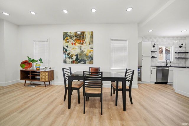 1410 W Indiana Avenue, South Bend, IN 46613