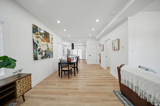 1410 W Indiana Avenue, South Bend, IN 46613