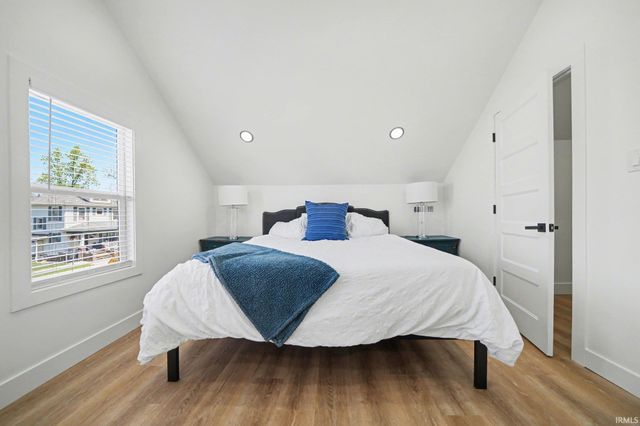 1410 W Indiana Avenue, South Bend, IN 46613