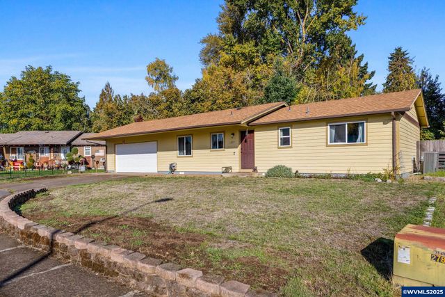 1377 Krysti Ct NE, Keizer, OR 97303