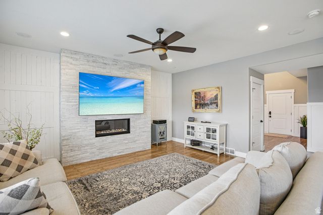 304 W STILLWATER DR, Saratoga Springs, UT 84045