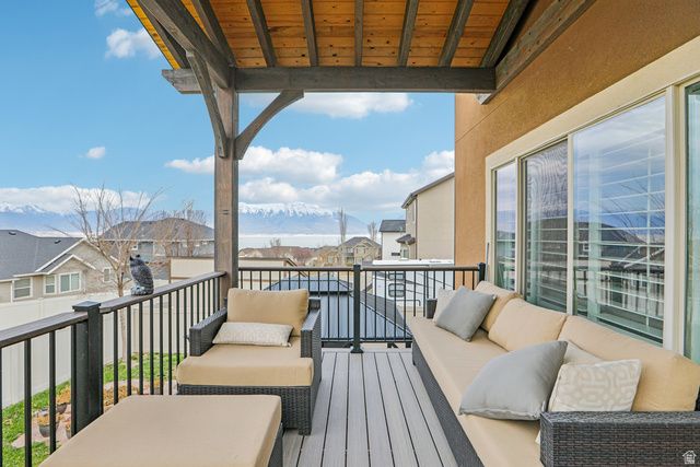 304 W STILLWATER DR, Saratoga Springs, UT 84045