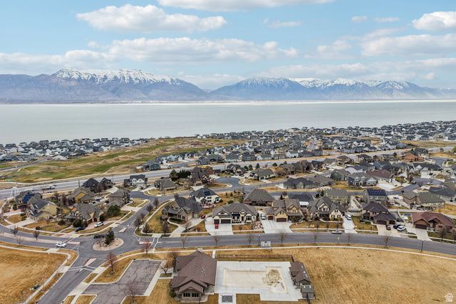 304 W STILLWATER DR, Saratoga Springs, UT 84045