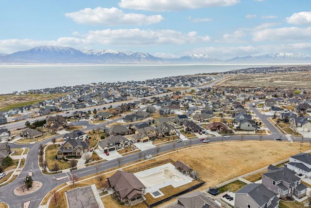 304 W STILLWATER DR, Saratoga Springs, UT 84045